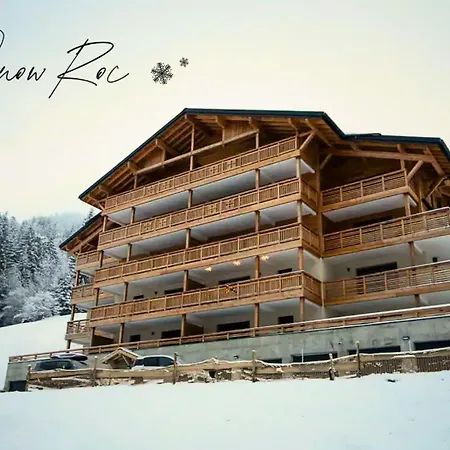 L'eden Roc - T2 Confortable Au Pied Des Pistes, Vue Sur La Vallée Saint-Jean-dʼAulps