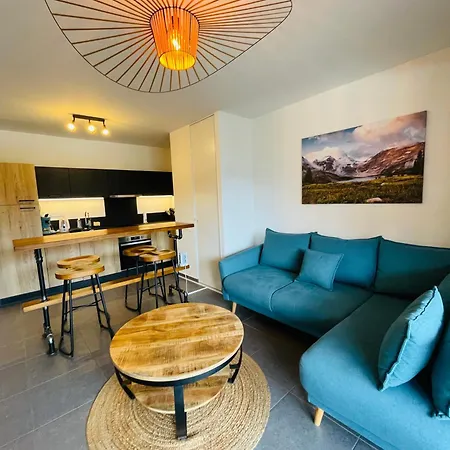 Appartement L'eden Roc - T2 Confortable Au Pied Des Pistes, Vue Sur La Vallée *